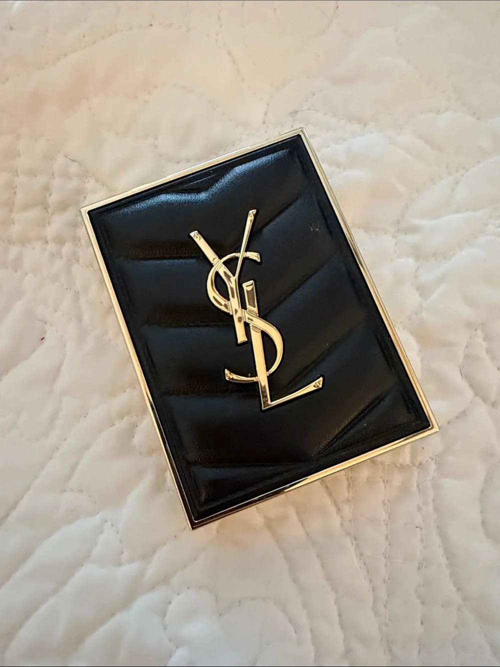 Yves Saint Laurent Eyeshadow Quad - Shimmery Champagne, Taupe & Deep Brown